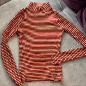 Hollister long sleeve turtleneck
